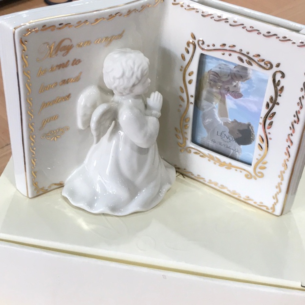 Lenox Prayer Book Frame